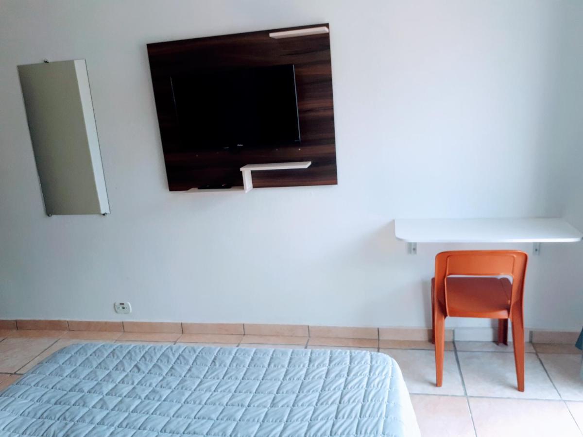 Hospedaria Sao Benedito Guararema Exteriör bild